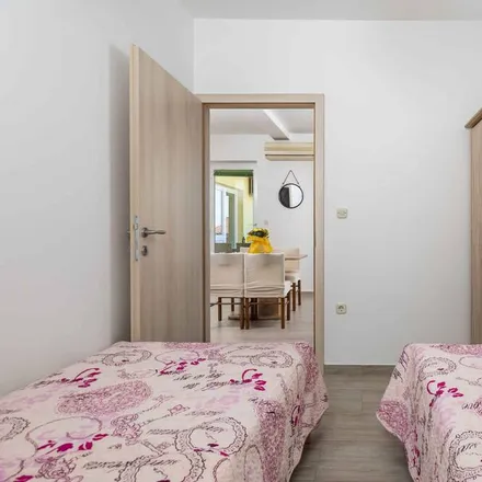 Image 7 - 51262, Croatia - Apartment for rent