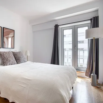 Rent this 2 bed apartment on 405 in Avenida Marechal Craveiro Lopes/2ª Circular, 1700-046 Lisbon