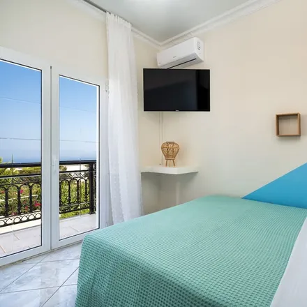Rent this 2 bed apartment on Santorini (Thira) National Airport in Διακλάδωση Αεροδρομίου, Thira Municipal Unit