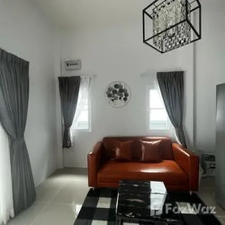 Rent this 3 bed townhouse on unnamed road in Chalong, Phuket Province 83230