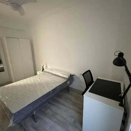 Rent this 3 bed apartment on Farmacia Llopis Gonzalez in Avinguda de la Malva-rosa, 106