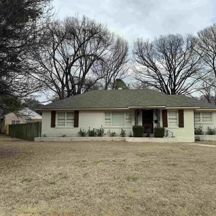 Rent this 3 bed house on 890 Berry Road in Memphis, TN 38117