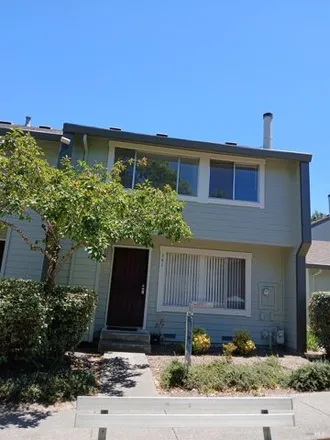 Rent this 3 bed house on 381 Wall Pl in Santa Rosa, California