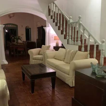 Rent this 4 bed house on Sri Lanka