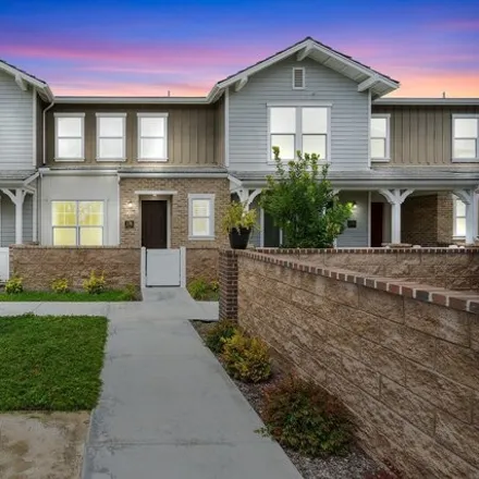 Buy this 3 bed townhouse on 142 Farmhouse Drive in Simi Valley, CA 93065