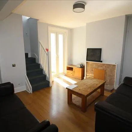 Image 4 - 59 Livingstone Road, Bevois Mount, Southampton, SO14 6WL, United Kingdom - Apartment for rent