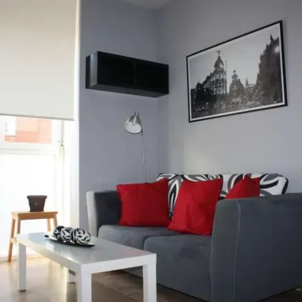 Image 1 - Calle de Antillón, 15, 28011 Madrid, Spain - Apartment for rent