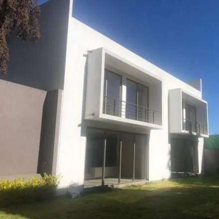 Buy this studio house on Frutería in Avenida San Jerónimo, La Magdalena Contreras
