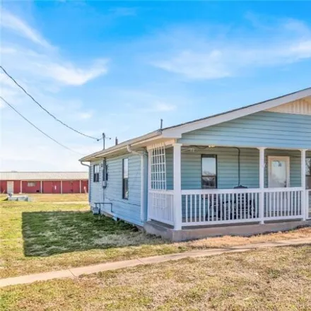 Buy this 2 bed house on 13th Street in Tecumseh, OK 74873