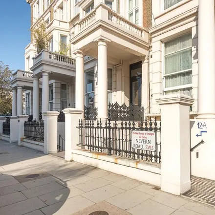 Image 6 - Inkerman House, 14-18 Nevern Road, London, SW5 9PH, United Kingdom - Apartment for rent