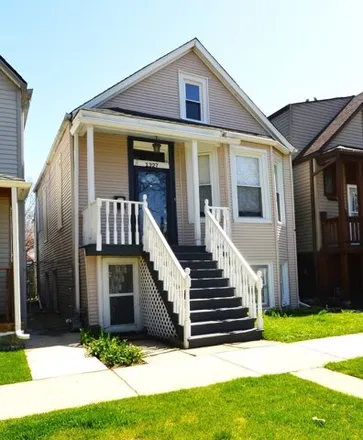 Rent this 3 bed house on 1345 Grove Avenue in Berwyn, IL 60402