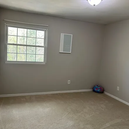 Rent this 3 bed apartment on unnamed road in Habersham, DeKalb County