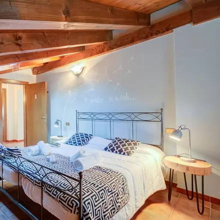Rent this 8 bed house on Sirmione in Via Costantino il Grande, 25019 Desenzano del Garda BS