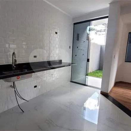 Buy this 2 bed house on Rua Walter Guimarães da Costa 122 in São Lourenço, Curitiba - PR