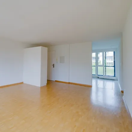 Image 4 - Stallenmattstrasse 2-6, 4104 Oberwil, Switzerland - Apartment for rent