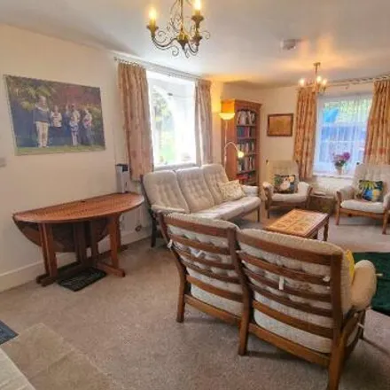 Image 5 - 6 Kings Road, Bembridge, PO35 5NT, United Kingdom - Apartment for sale