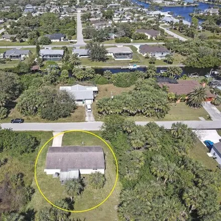 Image 2 - 18539 Fort Smith Cir, Port Charlotte, Florida, 33948 - House for sale