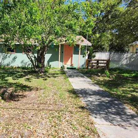 Buy this 3 bed house on 1330 South Kossuth Street in Aransas County, TX 78382