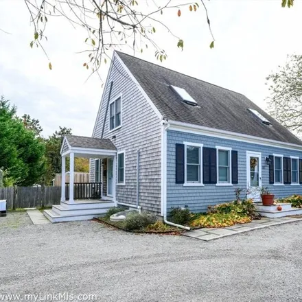 Image 4 - 191 Spring Hill Road, Vineyard Haven, Tisbury, MA 02568, USA - House for sale