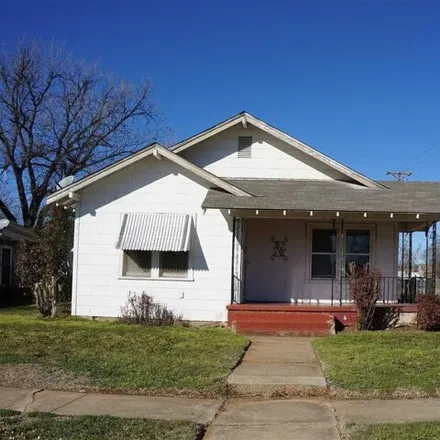 Rent this 2 bed house on 2275 Garfield Street in Wichita Falls, TX 76309