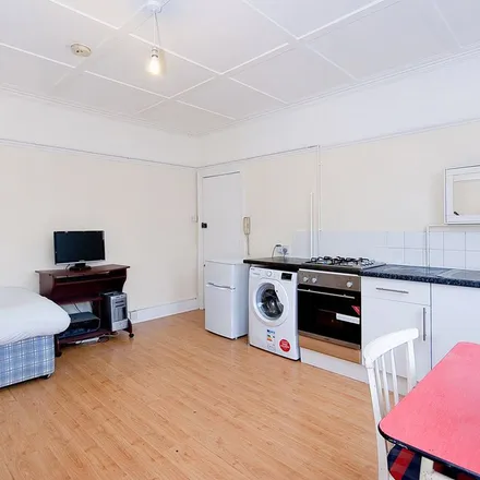 Rent this 1 bed apartment on 116 Huron Road in London, SW17 8RF