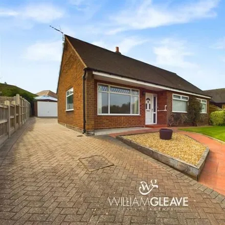 Buy this 3 bed house on Mold Road in Connah's Quay, CH5 4QW