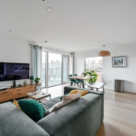 Image 1 - Mansfield Point, Rodney Road, London, SE17 1FW, United Kingdom - Apartment for rent