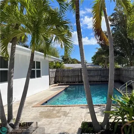 Image 2 - 1979 Northeast 24th Street, Middle River Manor, Wilton Manors, FL 33305, USA - House for rent