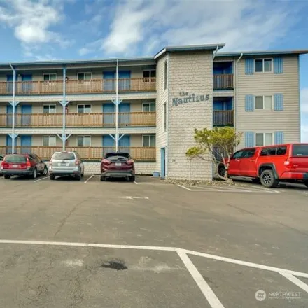 Image 3 - The Nautilus Condos, 835 Ocean Shores Boulevard Northwest, Ocean Shores, Grays Harbor County, WA 98569, USA - Condo for sale