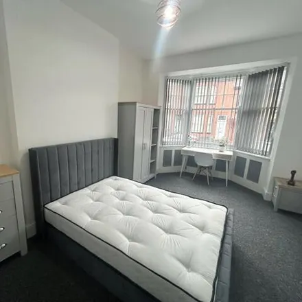 Rent this 1 bed house on Wyggeston's Hospital in 160 Hinckley Road, Leicester
