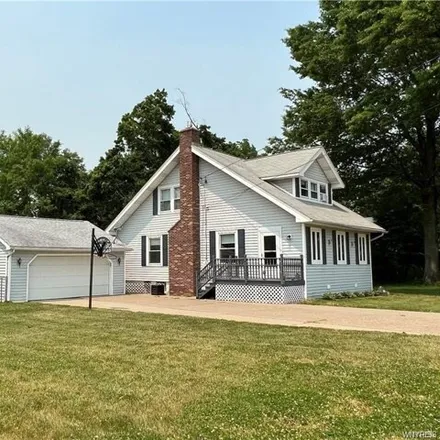 Buy this 3 bed house on 2955 Shadagee Road in Eden, Erie County