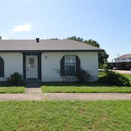 Buy this 3 bed house on 7267 Chasewood Dr in Houston, Texas