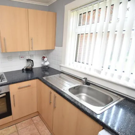 Image 4 - Greenlaw Crescent, Paisley, PA1 3RS, United Kingdom - Apartment for sale