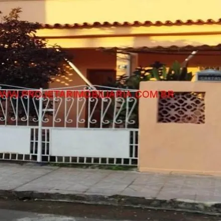Buy this 7 bed house on Rua Itabuçu in Juscelino, Mesquita - RJ