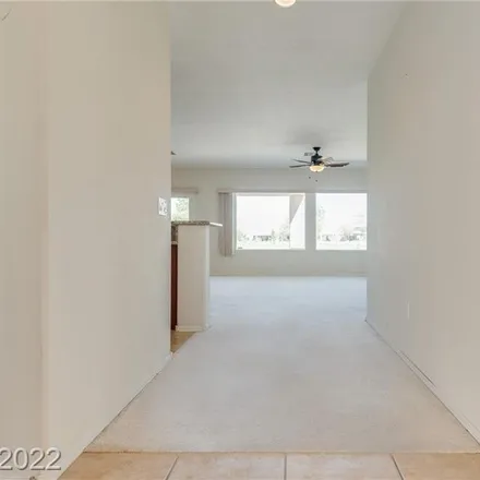 Image 8 - 2216 Night Parrot Avenue, North Las Vegas, NV 89084, USA - House for sale