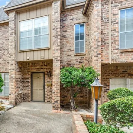 Rent this 2 bed condo on 4413 Bellaire Drive South in Fort Worth, TX 76109