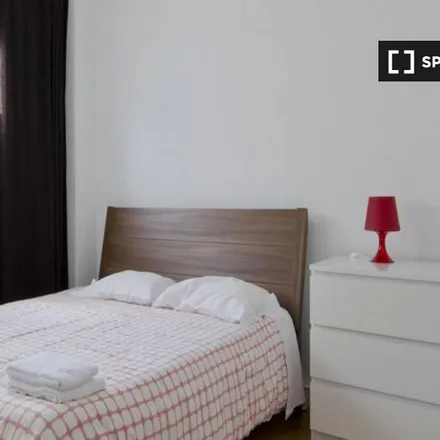 Rent this 2 bed apartment on Avenida Duque de Ávila 82 in 1050-053 Lisbon, Portugal