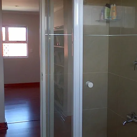 Image 3 - Cape Town, Lansdowne, WC, ZA - Apartment for rent