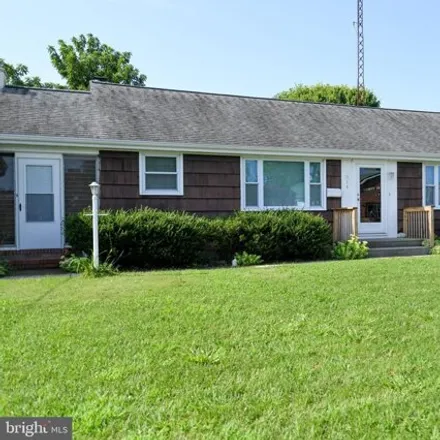 Buy this 2 bed house on 348 Greenridge Road in Federalsburg, MD 21632