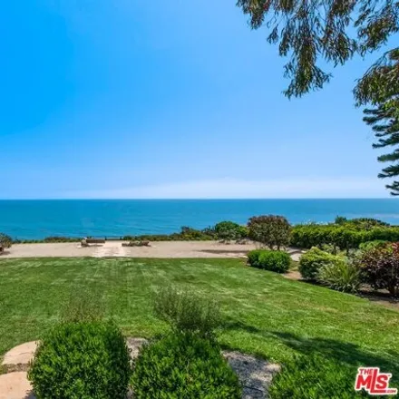 Image 6 - 32460 Pacific Coast Highway, Malibu, CA 90265, USA - House for sale