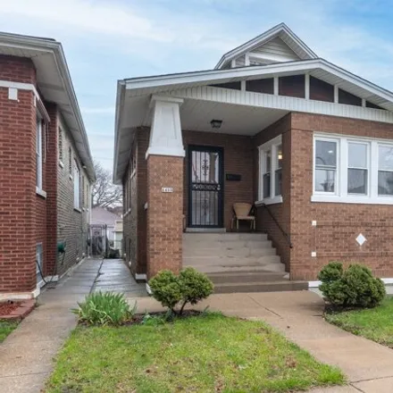 Buy this 3 bed house on 1425 North Long Avenue in Chicago, IL 60651