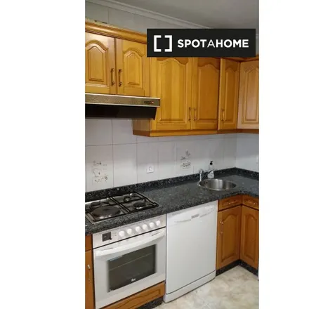 Image 9 - unnamed road, 33005 Oviedo, Spain - Room for rent