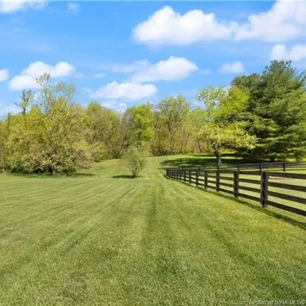 Image 9 - 4006 Weber Lane, Floyd County, IN 47119, USA - House for sale