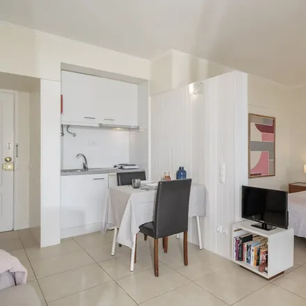 Image 3 - Alameda da Histiria de Portugal, 9050-401 Funchal, Madeira, Portugal - Apartment for rent