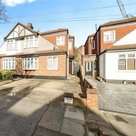 Buy this 4 bed duplex on Southwood Gardens in London, IG2 6YF