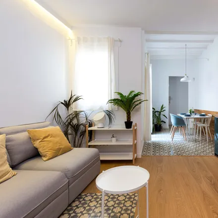Rent this 2 bed apartment on Carrer de l'Hospital in 49, 08001 Barcelona
