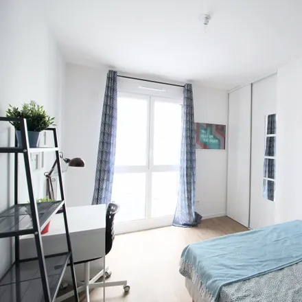 Image 2 - Résidence Amadeus - Bâtiment C, 27 Rue Mozart, 92110 Clichy, France - Apartment for rent
