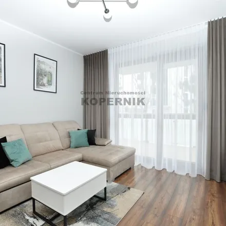 Rent this 2 bed apartment on Szosa Lubicka 162 in 87-100 Toruń, Poland