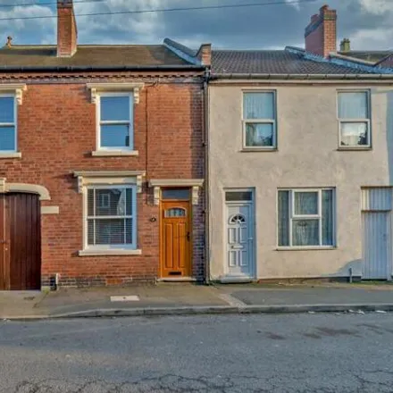 Buy this 3 bed duplex on Clarendon Street in Bloxwich, WS3 2HT