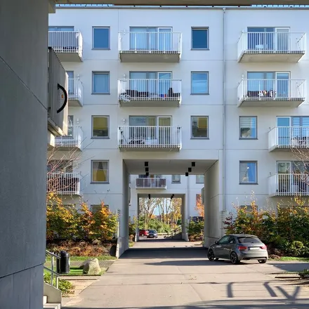 Rent this 3 bed apartment on Munkhättegatan in 215 79 Malmo, Sweden